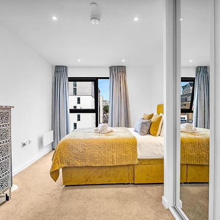 Luxurious & Glamorous Centrally Located 2 Bedroom 2 Bathroom Apartment - Central Birmingham - Secure Parking - Netflix Exterior photo